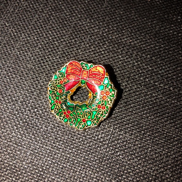 🎄🌲Holiday Pins🎄🎄 - Picture 3 of 4